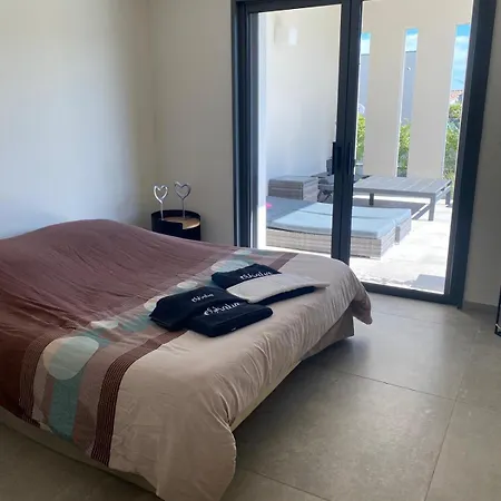 Exceptional With Pool 15 Minutes From Avignon Villa